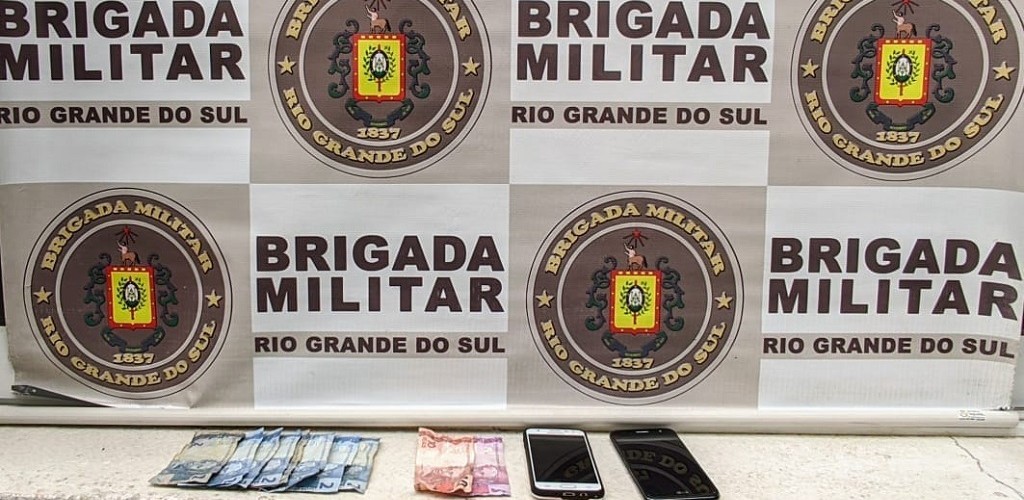 Homem é preso pela BM por roubo a transporte coletivo 