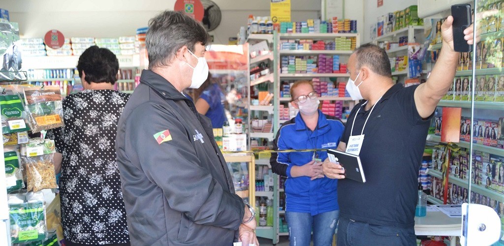 Comércio de SLS recebe orientações de combate ao coronavírus