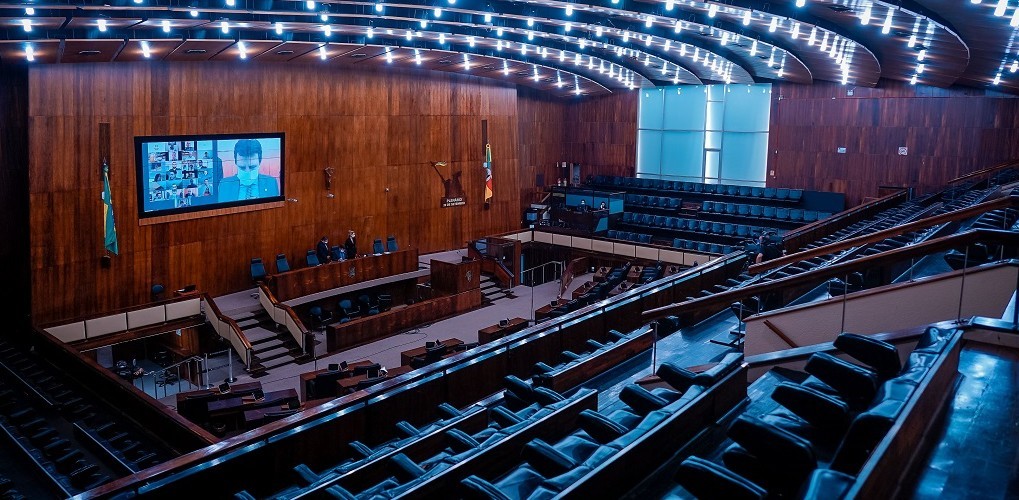 Assembleia aprova projeto que busca priorizar recursos para combate ao coronavírus