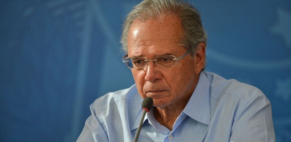 Guedes diz que governo vai manter teto de gastos