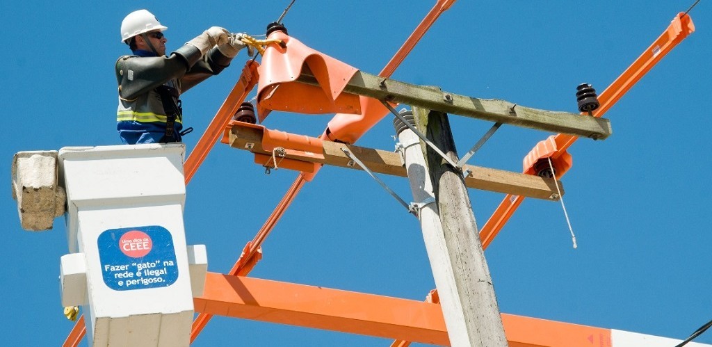 Clientes residenciais não poderão ter corte de energia elétrica por 90 dias