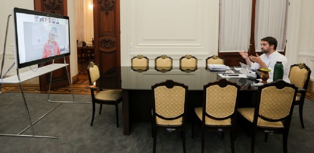 Governador anuncia R$ 32,4 milhões para centros de triagem nos municípios