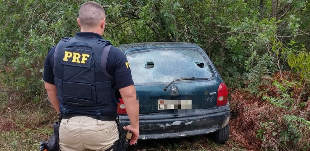 PRF recupera dois veículos roubados na BR-392 em Pelotas 