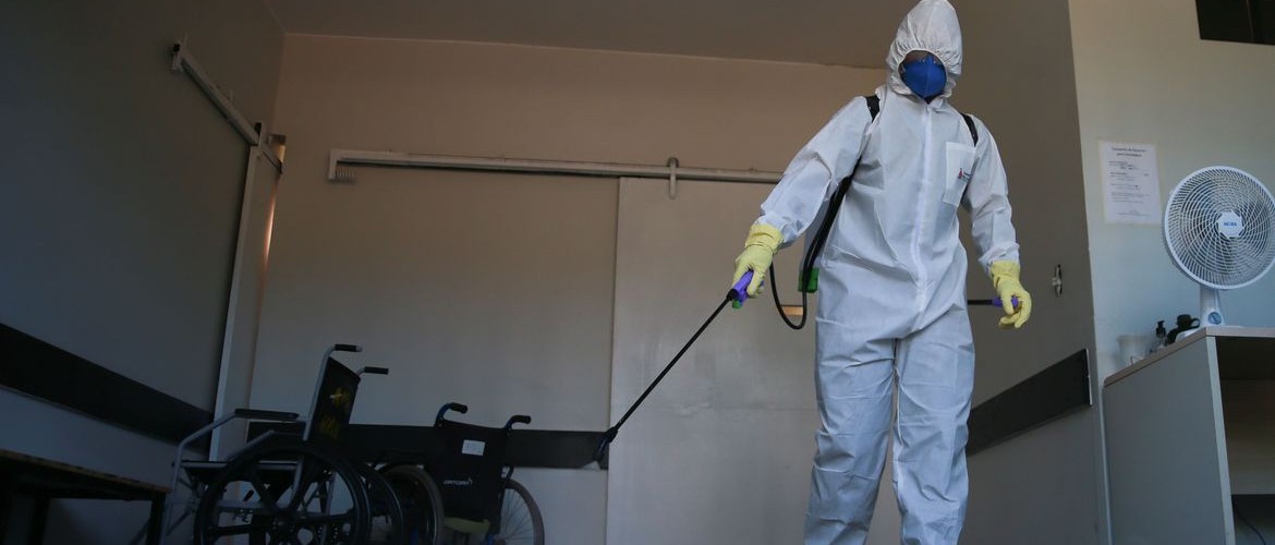 Brasil tem 553 mortes e 12 mil casos confirmados