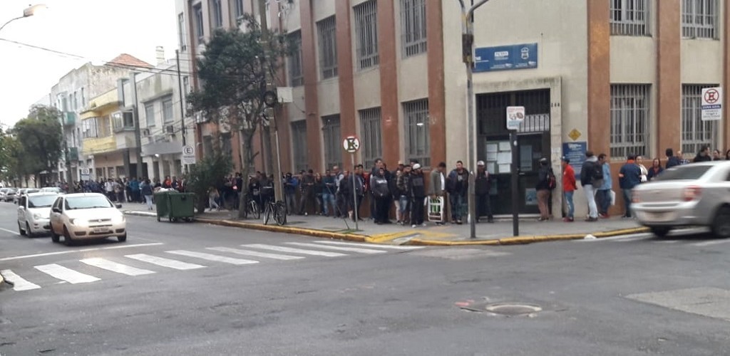 Agências FGTAS/Sine oferecem mais de 600 vagas de trabalho no RS