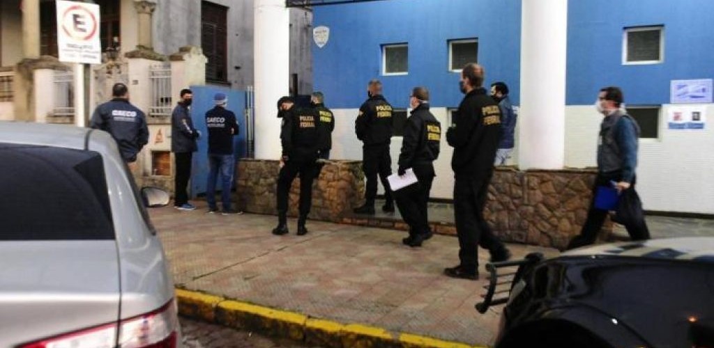 PF deflagra operação e prende prefeito de Rio Pardo