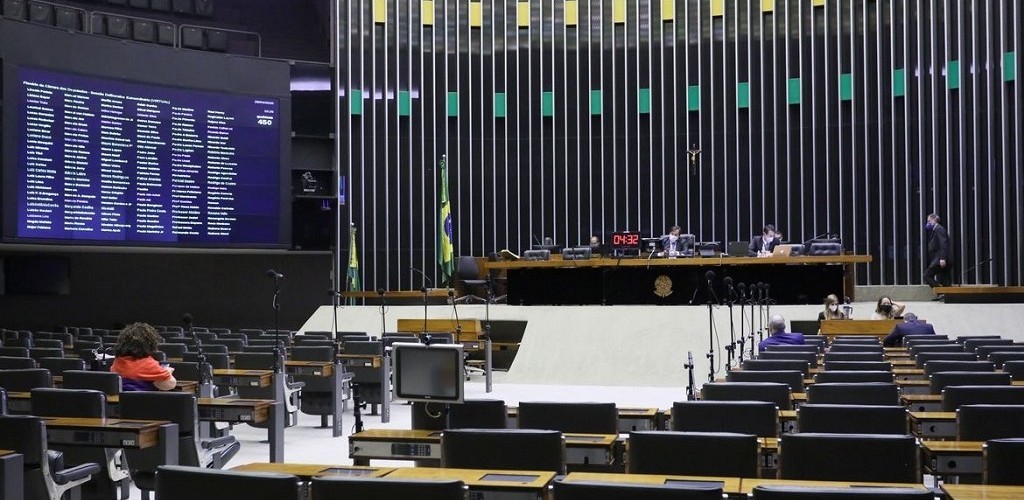 Câmara vota auxílio emergencial para estados e município