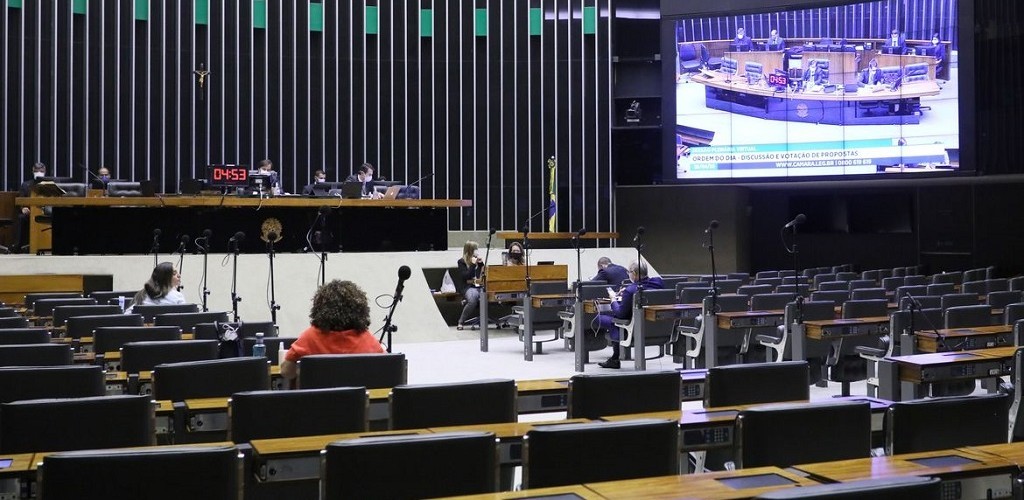 Câmara deve votar hoje segundo turno da PEC do Orçamento de Guerra