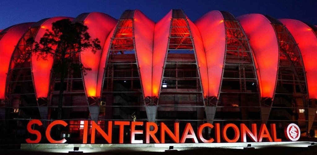 Internacional publica nota sobre demissão de funcionários