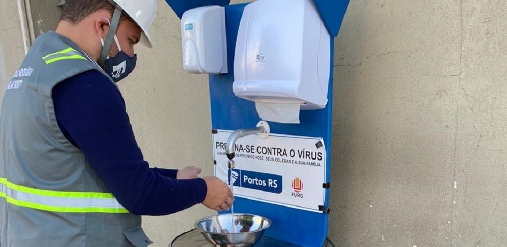 Pias automatizadas desenvolvidas na Furg são instaladas no Porto do Rio Grande