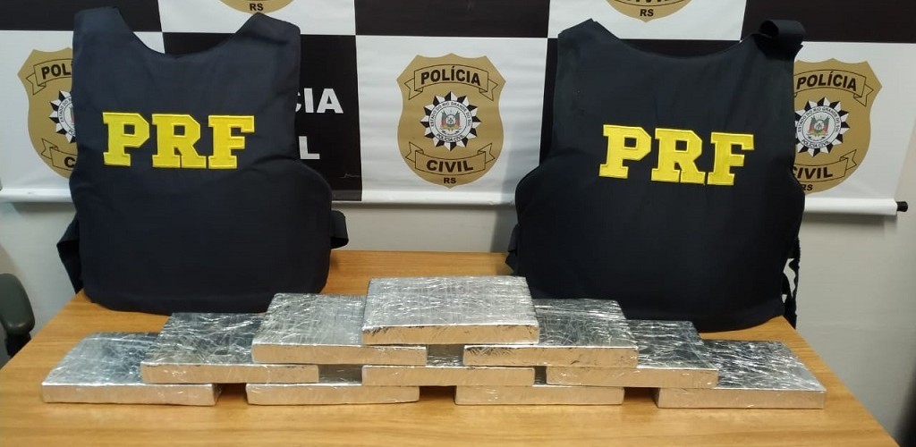 PRF e PC prendem traficantes e apreendem 10 quilos de cocaína em Pelotas
