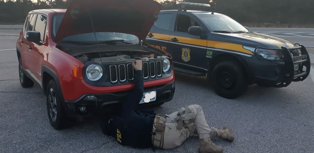 PRF recupera veículo roubado que havia sido clonado