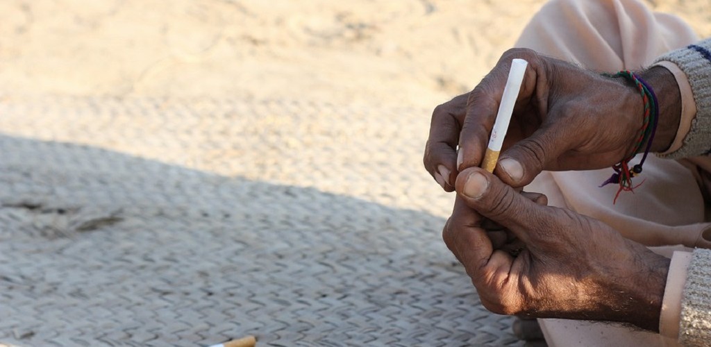 Governo do RS alerta sobre riscos do Covid-19 em fumantes