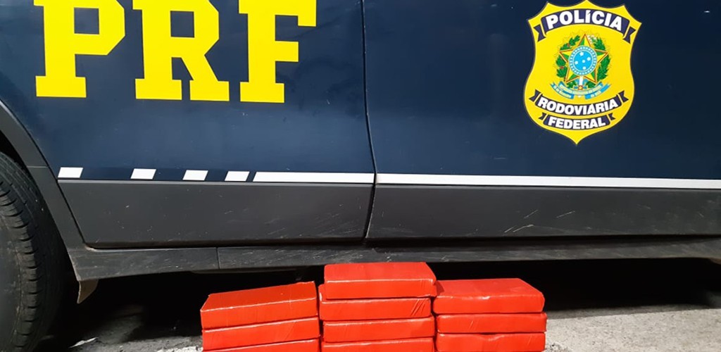 PRF faz prisões e apreende drogas na BR-116