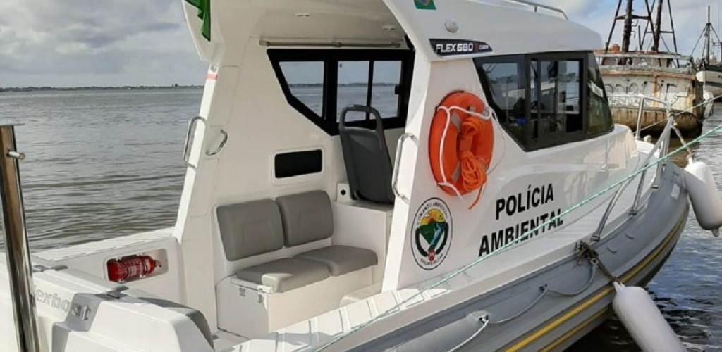 Nova lancha fará parte do policiamento ambiental em Rio Grande