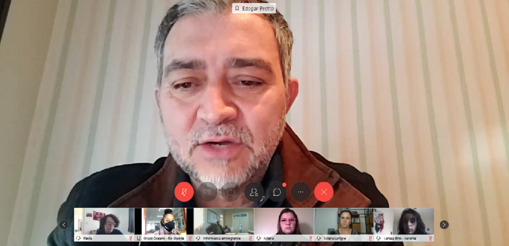 Comitê Gaúcho ElesPorElas realiza 4º lançamento da campanha Máscara Roxa no RS