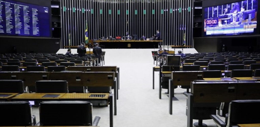 Câmara Federal pode votar projeto de indenização a profissionais de saúde incapacitados pela Covid-19