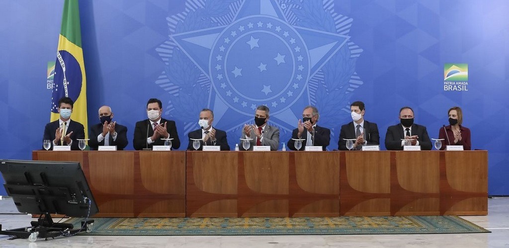 Bolsonaro sanciona lei do novo Marco Legal do Saneamento Básico