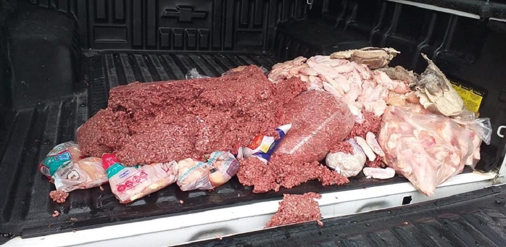 Mais de 129 kg de carne são apreendidos em ação contra abigeato em açougues e mercados de RG