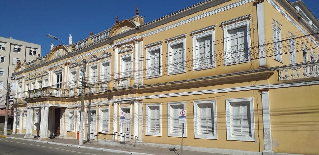 Prefeito deve protocolar PL que prevê aplicação de multa para quem não usar máscaras nos espaços públicos 