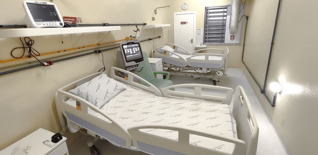 HU-Furg decide antecipar abertura de 10 leitos de enfermaria para covid-19