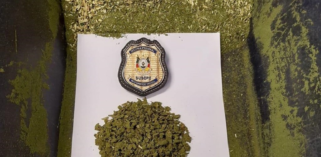 Agentes da PERG apreendem maconha em pacotes de erva-mate