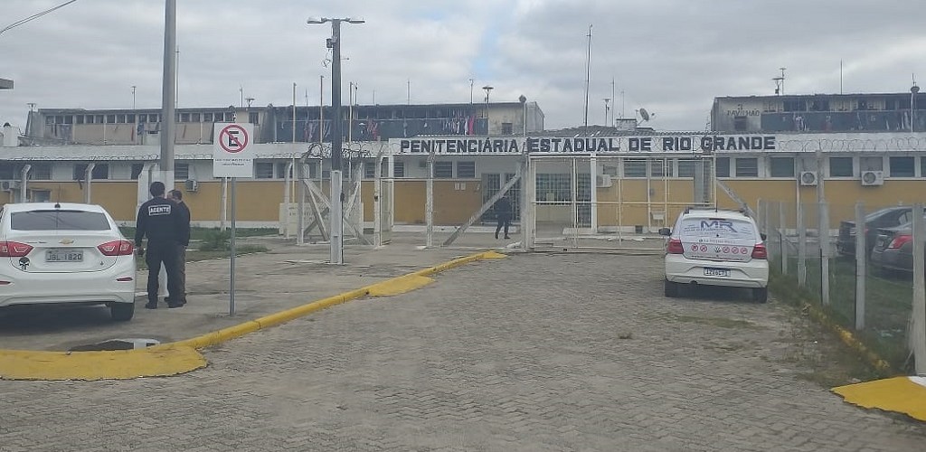 Visitas de familiares dos apenados seguem suspensas no RS
