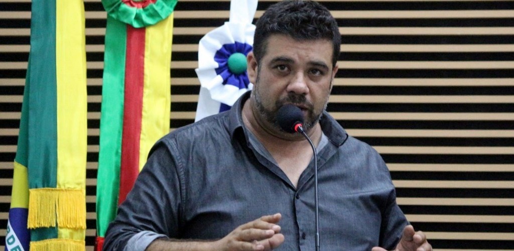 Após nota de repúdio do PT, vereador Benito Gonçalves se manifesta sobre vídeo do Dia do Orgulho LGBTI