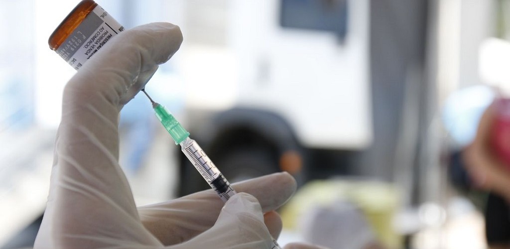 Vacinas contra gripe já estão disponíveis à população em geral