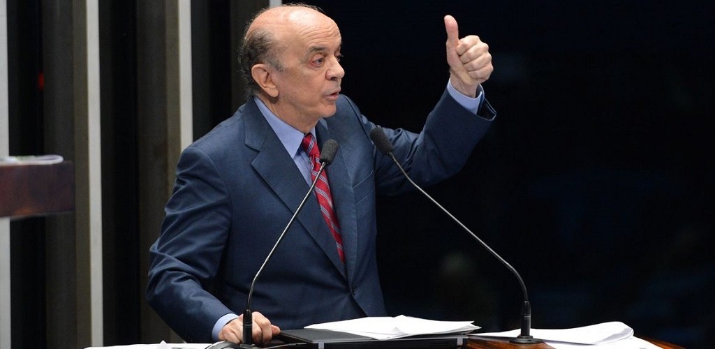 José Serra é denunciado por lavagem de dinheiro