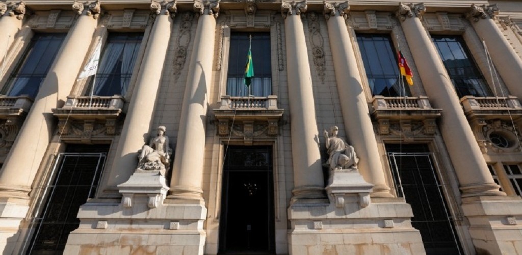 Governo do Estado quita folha de julho nesta sexta-feira