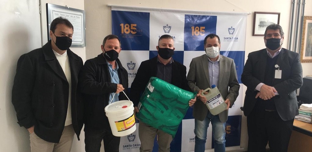 Grupo Oceano entrega doações obtidas na campanha Respira Rio Grande para a Santa Casa nesta sexta (14)