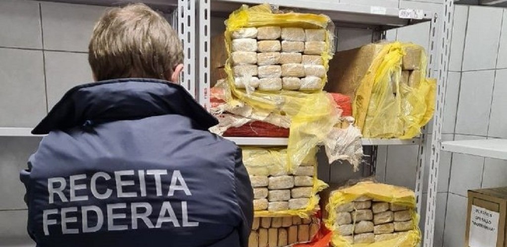 Alfândega do Porto do Rio Grande apreende 217 Kg de maconha