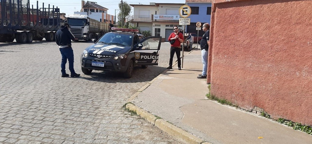 PC prende em SJN dois homens acusados de envolvimento em homicídios