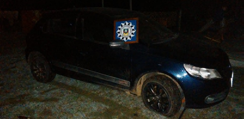 Polícia Civil apreende drogas e prende homem de 18 anos em SJN