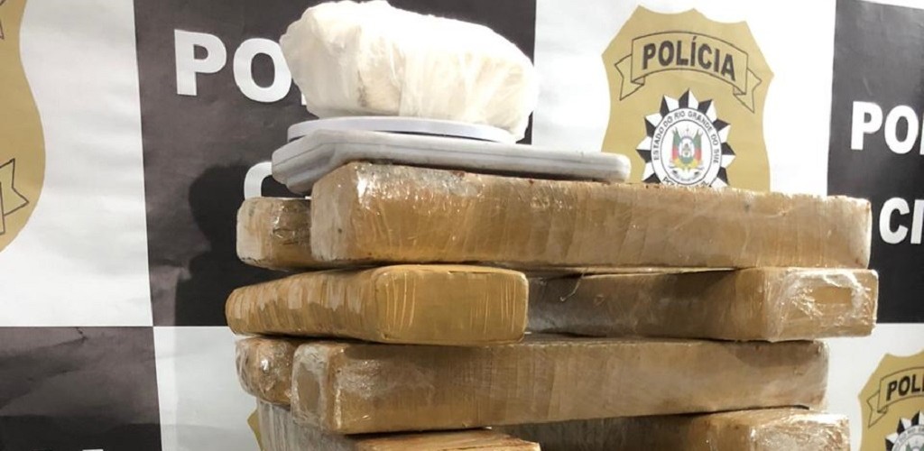 Casal é preso por tráfico de drogas no bairro São Miguel