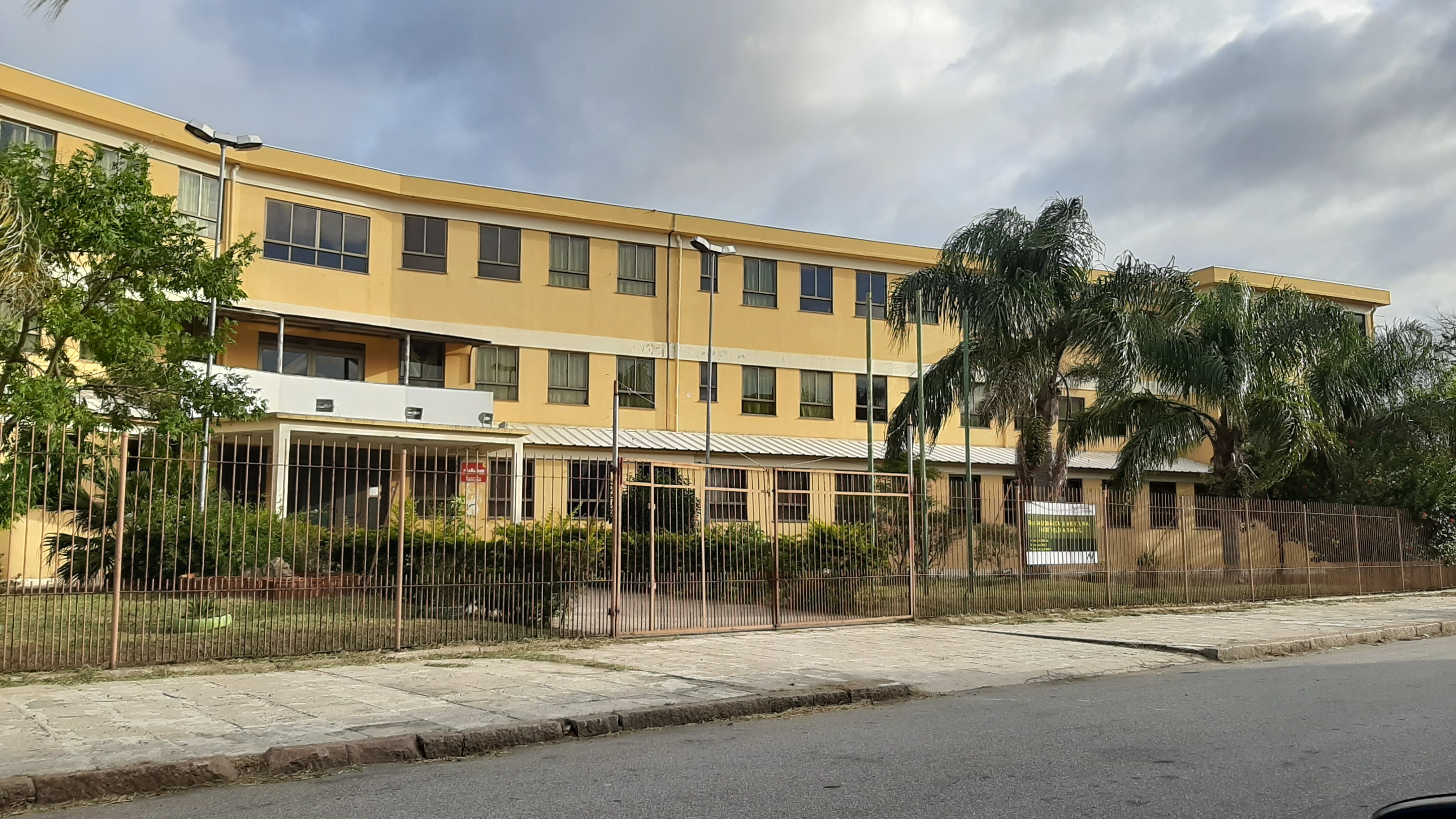 Executivo prorroga suspensão das aulas da rede municipal 