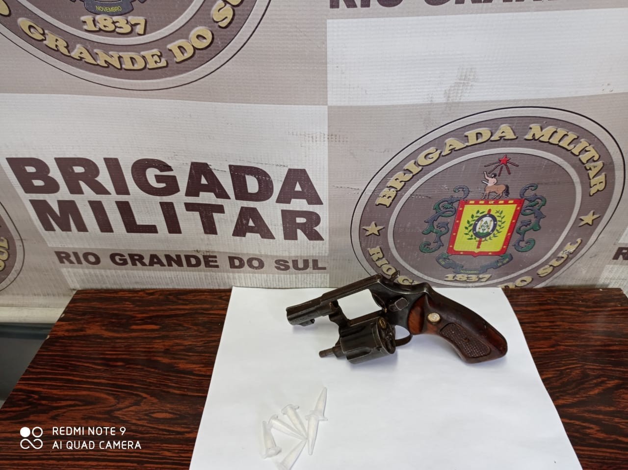 BM prende homem por porte ilegal de arma de fogo em Rio Grande