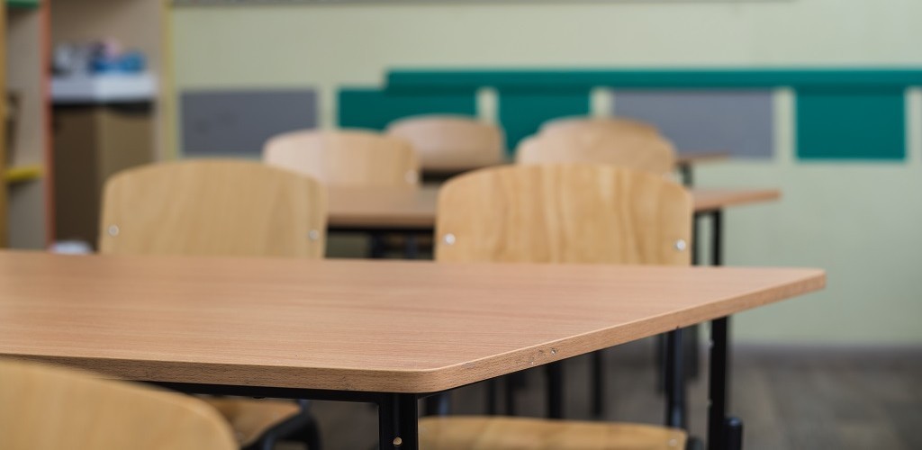 Pesquisa aponta que 94% dos prefeitos são contra o calendário de retorno das aulas proposto pelo Estado