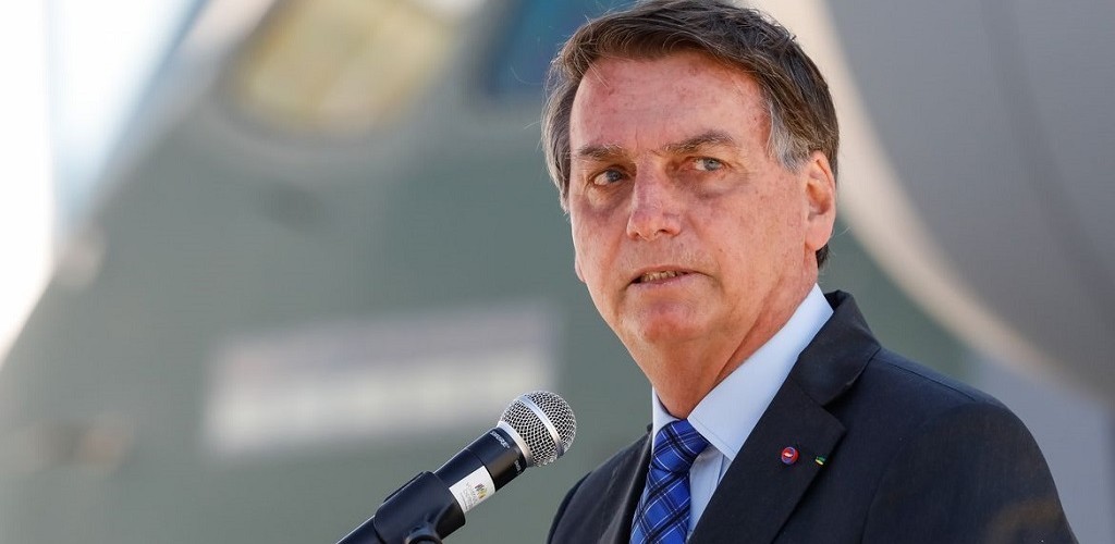 Bolsonaro sanciona lei que cria linha de crédito para autônomos