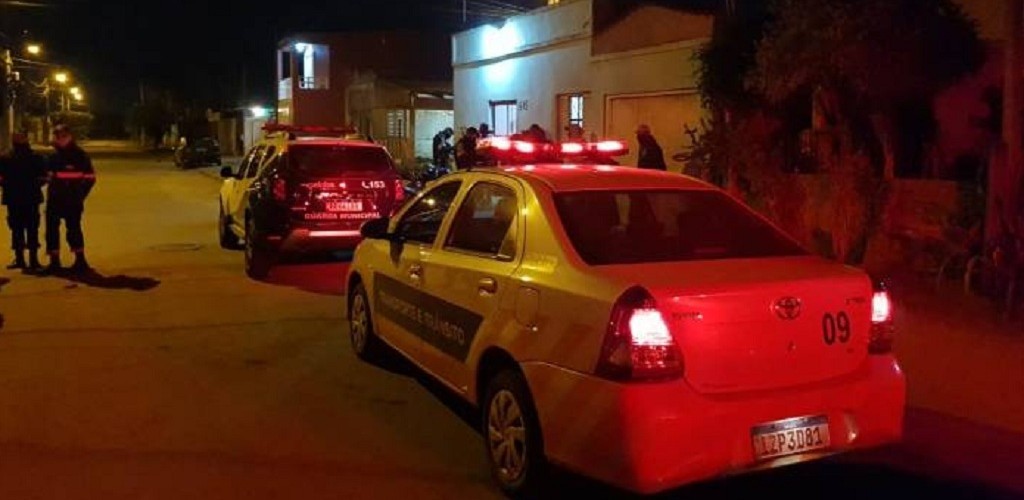 Dez pessoas são presas por desacato durante ação de combate à aglomeração em Pelotas