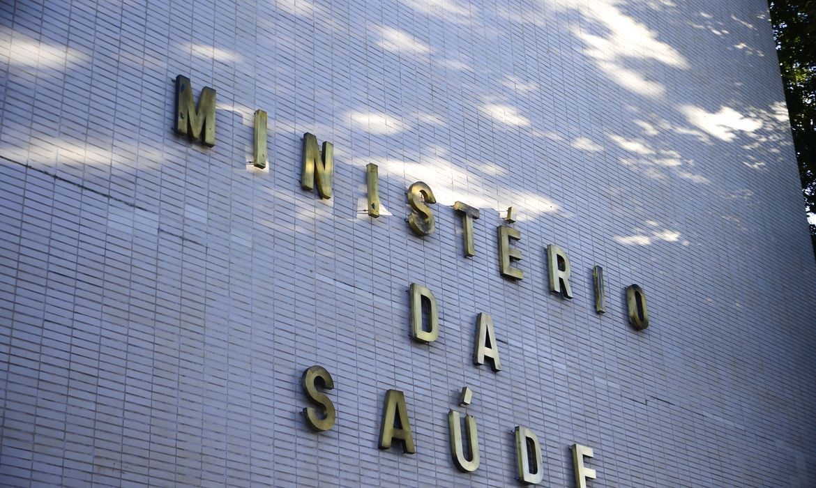 Saúde atualiza novamente procedimentos para aborto no SUS