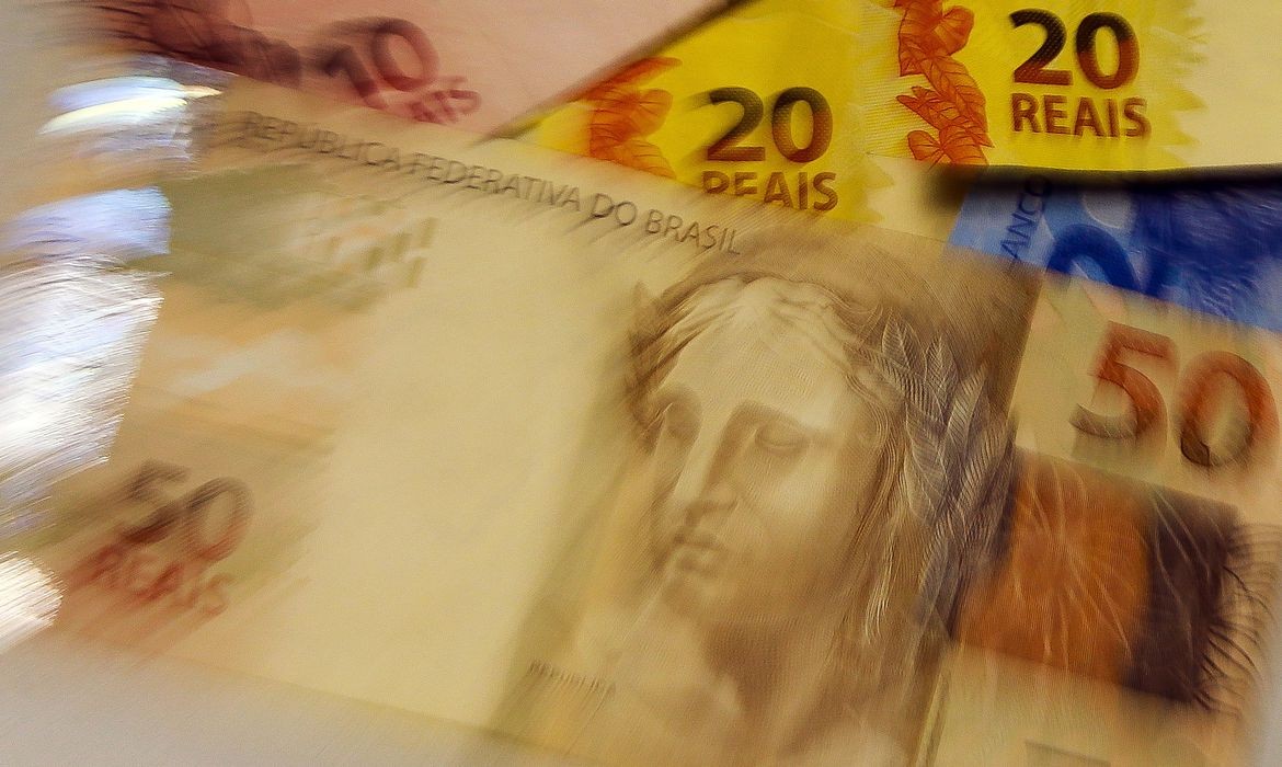 Primeira parcela do auxílio residual será paga a partir de quarta-feira (30)