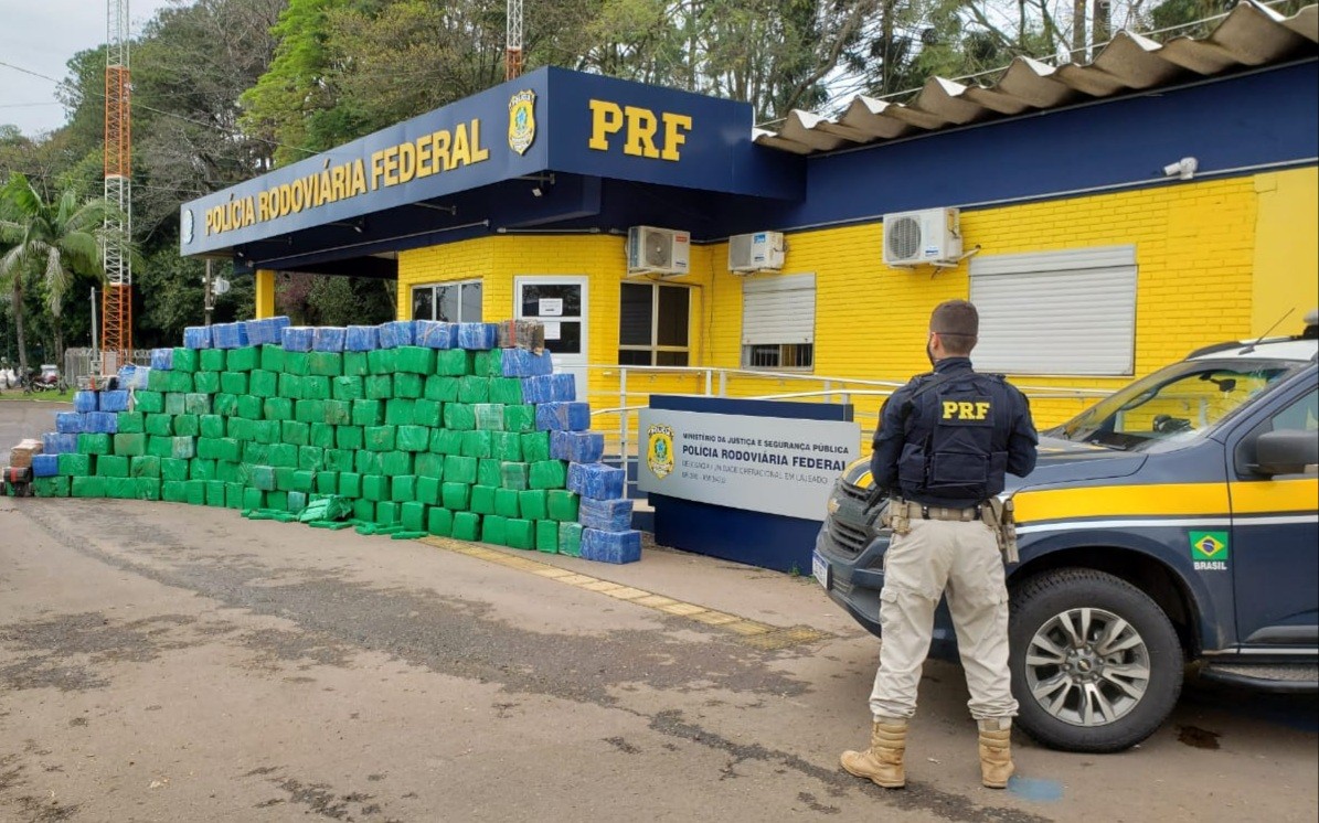 PRF realiza a maior apreensão de maconha do ano no RS