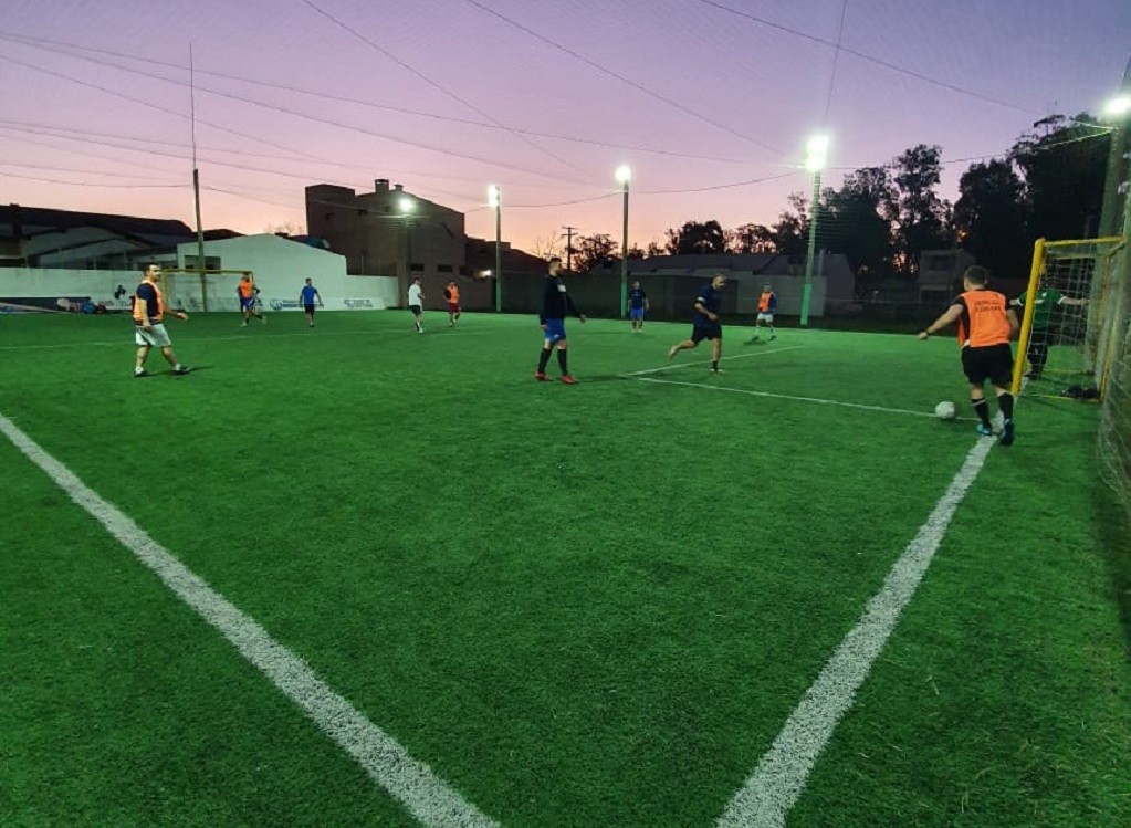 Região de Rio Grande pode reabrir quadras esportivas para jogos coletivos 