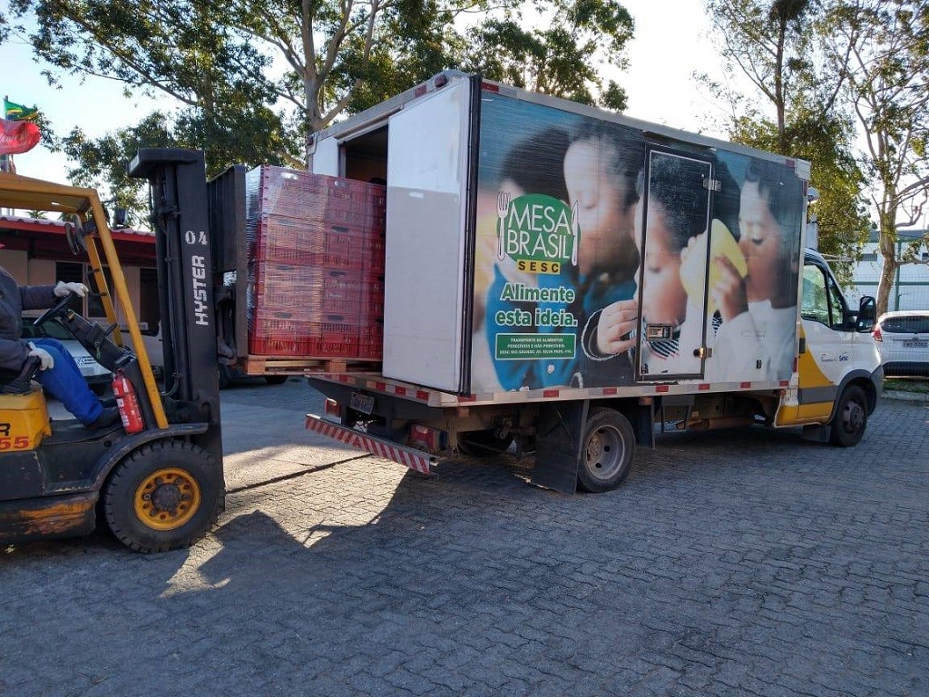 Programa Mesa Brasil do Sesc distribuiu 20 toneladas de alimentos no mês de outubro