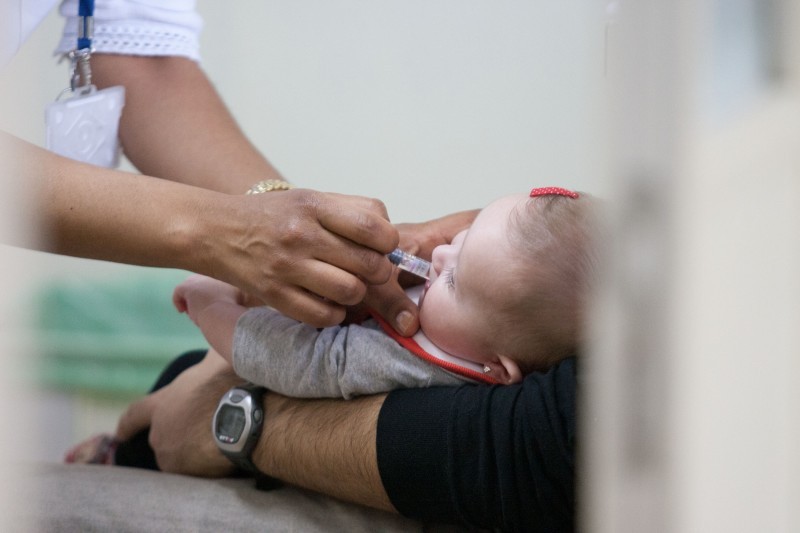 Campanha de vacinação contra pólio fecha a semana com 63% de cobertura no Estado