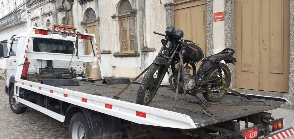 BM apreende adolescente por tráfico de drogas em RG