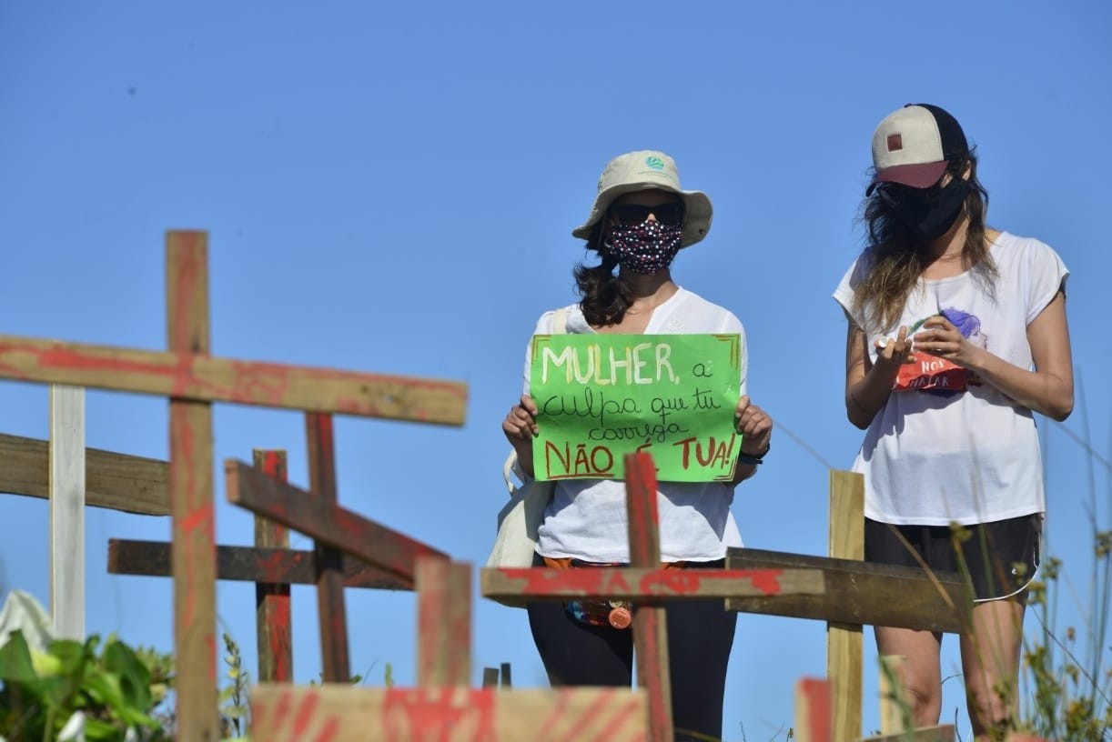 Protestos no final de semana pediram justiça pela jovem Simone Souza