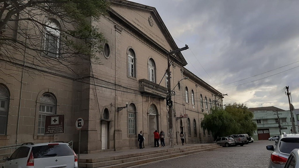 Santa Casa divulga nota sobre o pagamento dos salários dos colaboradores